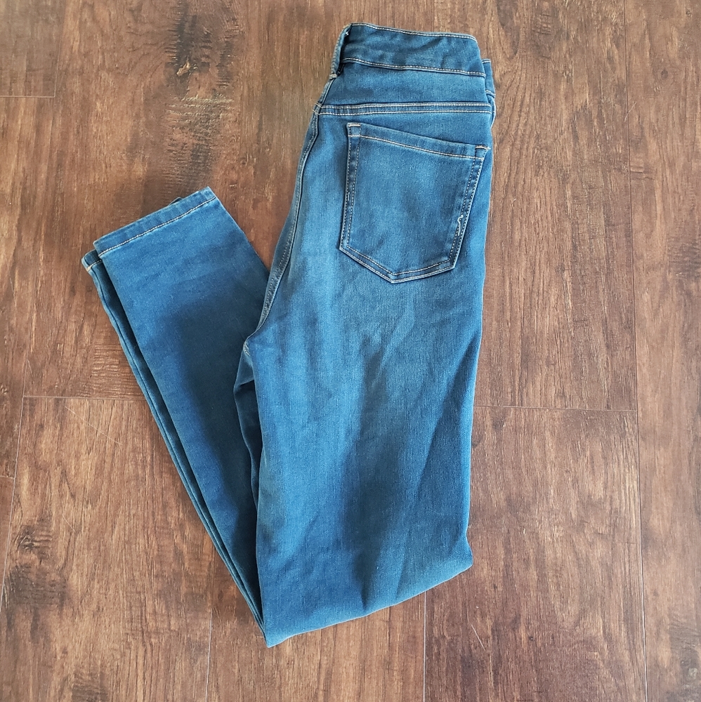 Mid rise jeggings